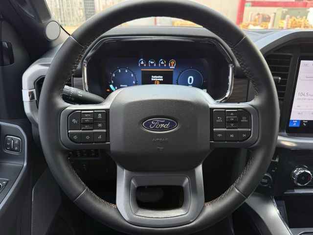 Used 2025 Ford F150 Lariat AWD/4WD image 12