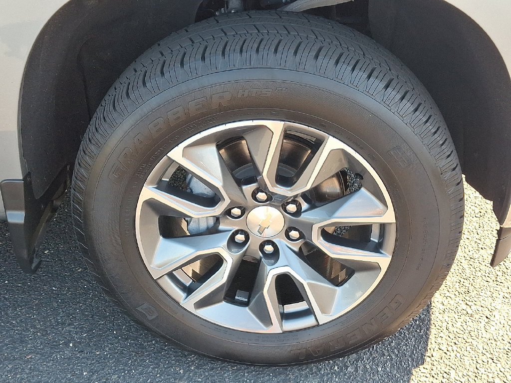 Certified 2024 Chevrolet Silverado 1500 LT AWD/4WD image 8