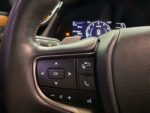 Used 2019 Lexus ES 350 w/ Accessory Package 2 FWD image 19