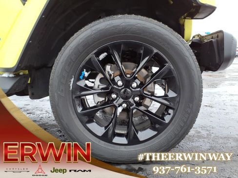 Certified 2023 Jeep Wrangler Unlimited Sahara w/ Cold Weather Group image 9