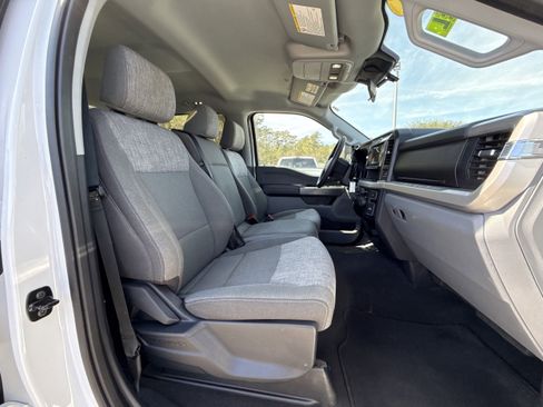 Used 2025 Ford F250 XLT image 12