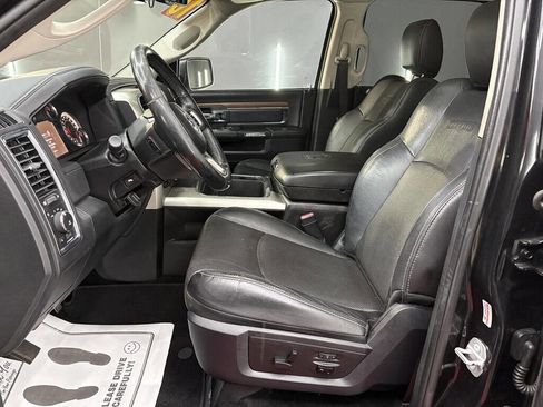 Used 2016 RAM 1500 Laramie w/ Convenience Group AWD/4WD image 9