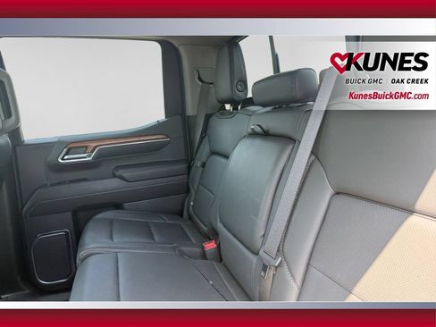 Used 2023 GMC Sierra 1500 Denali w/ Technology Package AWD/4WD image 33