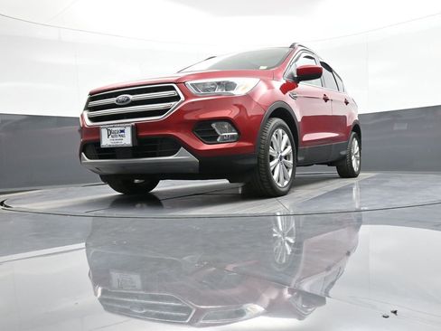 Used 2019 Ford Escape SEL AWD/4WD image 27