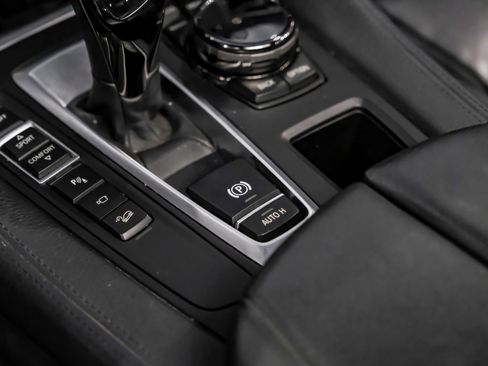 Used 2016 BMW X6 xDrive50i AWD/4WD image 25
