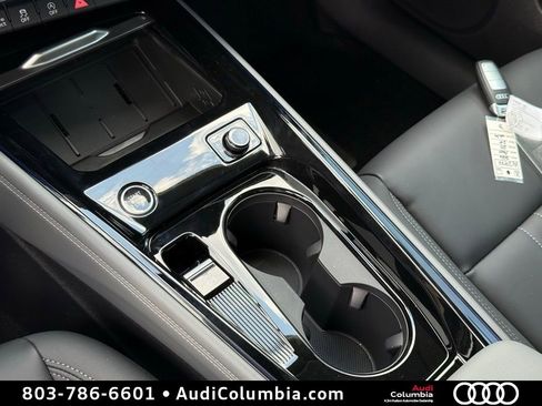 New 2026 Audi Q3 quattro 2.0T AWD/4WD image 32