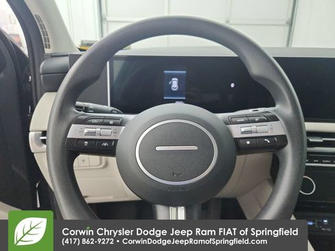 Used 2025 Hyundai Tucson SEL FWD image 21