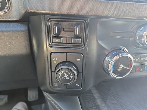 Used 2024 Ford F250 Platinum w/ Tremor Off-Road Package image 20