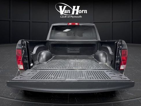 Used 2023 RAM 1500 Classic SLT image 12