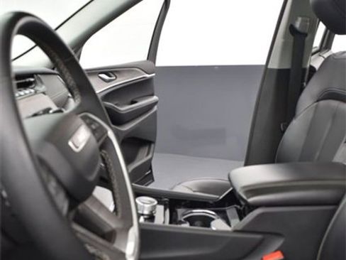 Used 2023 Jeep Grand Cherokee L Limited w/ Luxury Tech Group II image 9