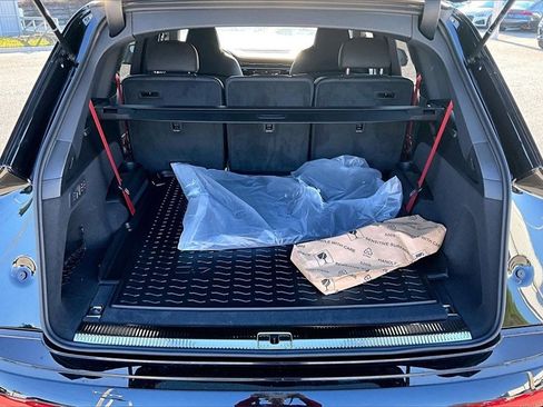 New 2026 Audi Q7 3.0T Prestige image 15