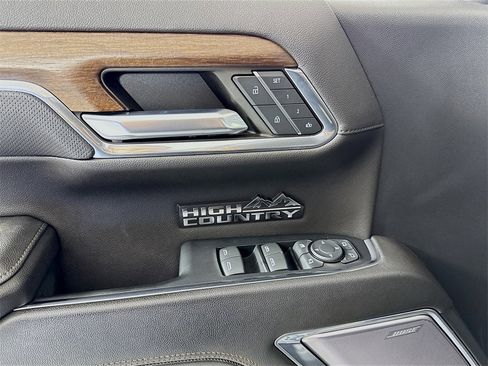 Used 2023 Chevrolet Silverado 1500 High Country w/ High Country Premium Package image 16