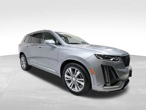 Certified 2024 Cadillac XT6 Premium Luxury image 6