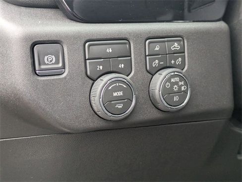 New 2026 Chevrolet Silverado 3500 LT w/ All Star Edition image 12