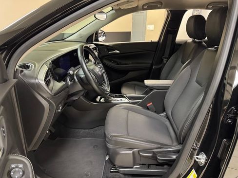 Used 2025 Buick Encore GX Preferred FWD image 8