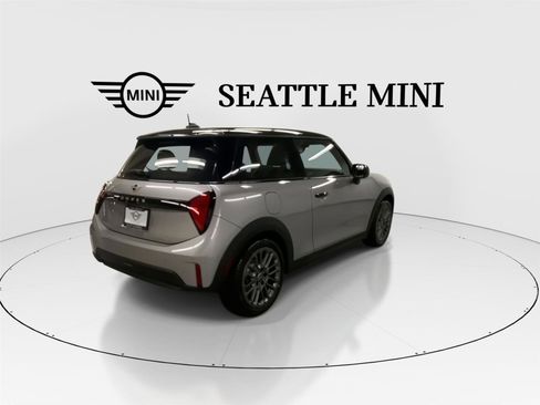 New 2026 MINI Cooper 2-Door Hardtop FWD image 11