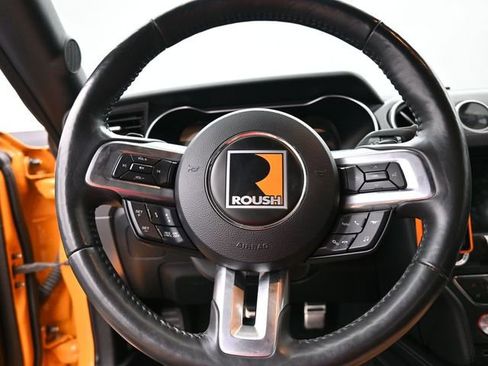 Used 2019 Ford Mustang GT Premium w/ GT Performance Package image 18