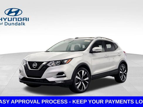 Used 2022 Nissan Rogue Sport SL image 1
