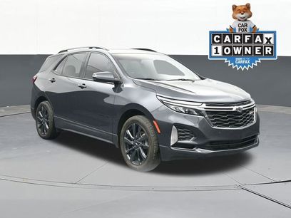 Used 2022 Chevrolet Equinox RS w/ Infotainment Package