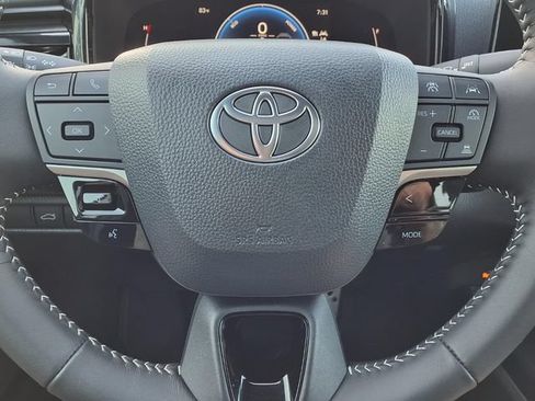 Used 2026 Toyota Camry SE w/ Multimedia Upgrade Package FWD image 12