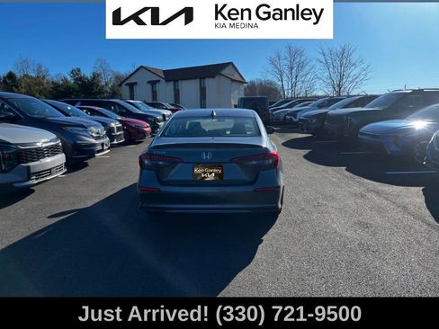 Used 2023 Honda Civic LX image 6