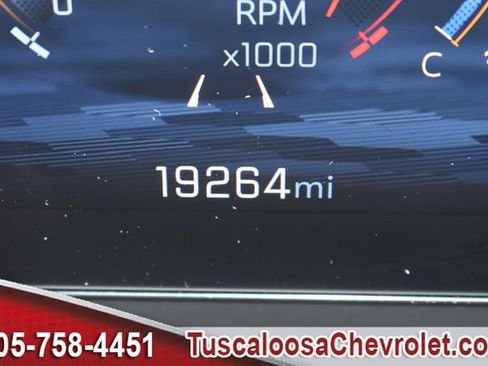 Used 2025 Chevrolet Traverse LT w/ LPO, Floor Liner Package FWD image 35