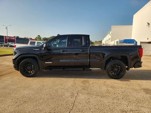 Used 2023 GMC Sierra 1500 Elevation w/ LPO, Elevation Black Package RWD image 4