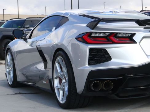 Used 2020 Chevrolet Corvette Stingray Preferred Cpe w/ 2LT Preferred Equipment Group image 9