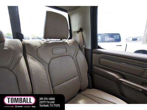 Used 2019 RAM 1500 Limited RWD image 12