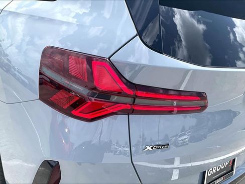 Certified 2025 BMW X3 xDrive30i w/ M Sport Package AWD/4WD image 28