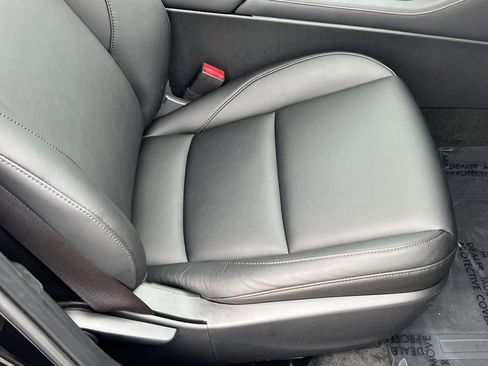 Used 2024 MAZDA MAZDA3 s image 13