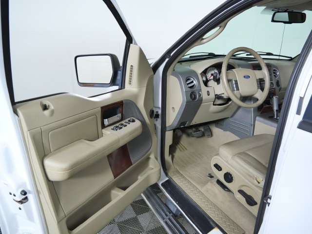 Used 2006 Ford F150 Lariat AWD/4WD image 17