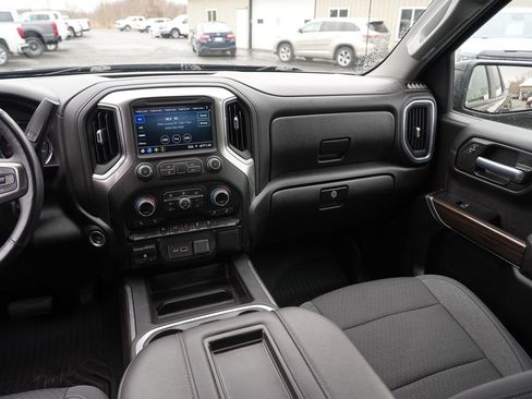 Used 2021 Chevrolet Silverado 1500 LT Trail Boss w/ LPO, Dark Essentials Package AWD/4WD image 21