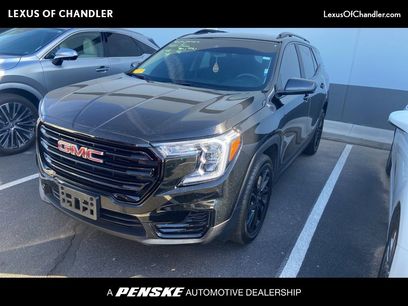 Used 2023 GMC Terrain SLE w/ Driver Convenience Package