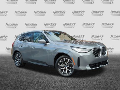 Certified 2026 BMW X3 xDrive30i w/ Premium Package AWD/4WD image 2