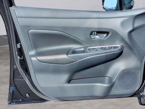 New 2025 Nissan Versa SR w/ Trunk Package image 14