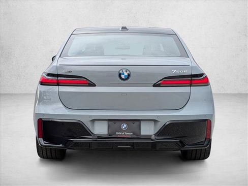 New 2026 BMW 750e xDrive AWD/4WD image 8
