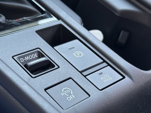 New 2026 Nissan Sentra SR w/ SR Premium Package image 17