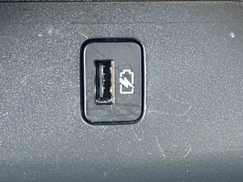 Used 2024 Nissan Sentra SV FWD image 24