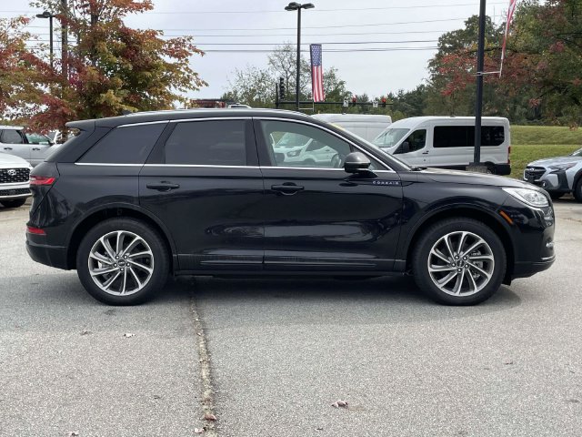 Used 2024 Lincoln Corsair Grand Touring w/ Equipment Group 301A AWD/4WD image 6