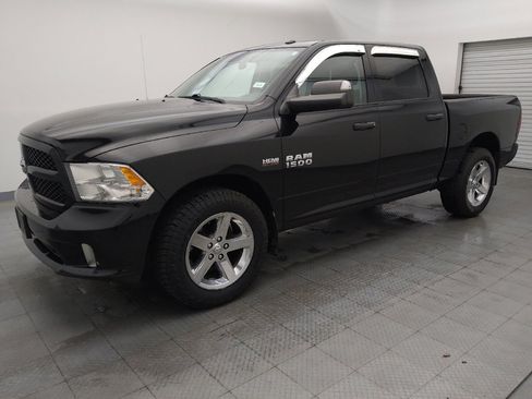 Used 2017 RAM 1500 Express image 2