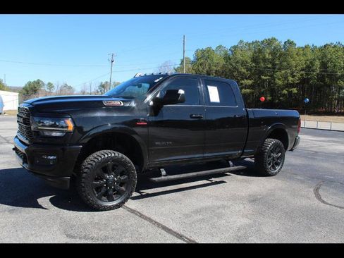 Used 2022 RAM 2500 Limited image 1