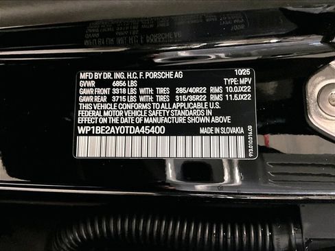 Used 2026 Porsche Cayenne E-Hybrid Coupe AWD/4WD image 15