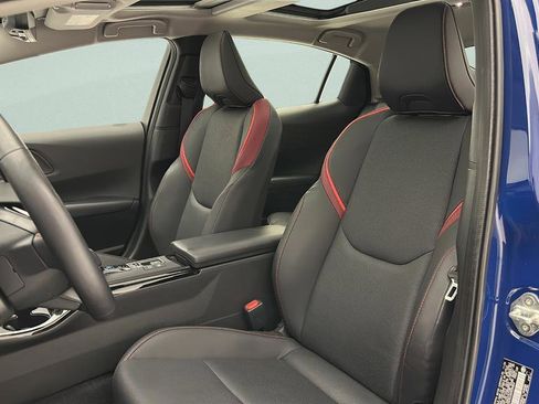 Used 2024 Toyota Prius Prime Premium w/ Advanced Technology Package FWD image 16