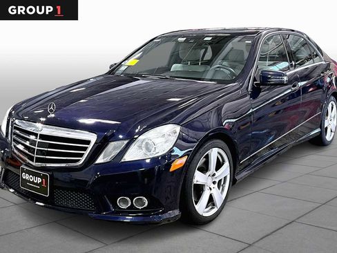 Used 2010 Mercedes-Benz E 350 4MATIC Sedan image 1
