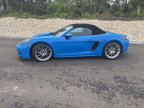 Used 2025 Porsche 718 Boxster GTS RWD image 2