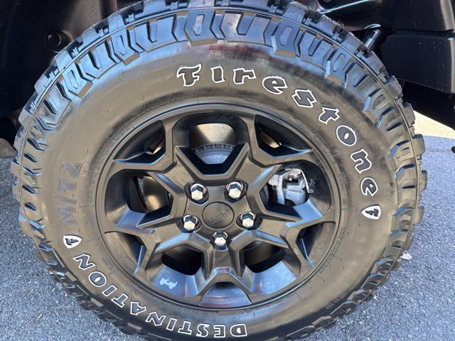 Used 2023 Jeep Wrangler Unlimited w/ Cold Weather Group AWD/4WD image 10