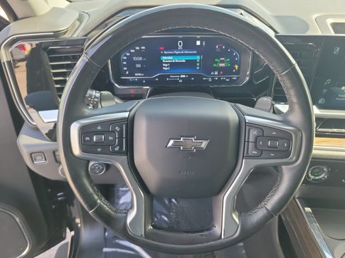 Used 2023 Chevrolet Silverado 1500 LT Trail Boss AWD/4WD image 18