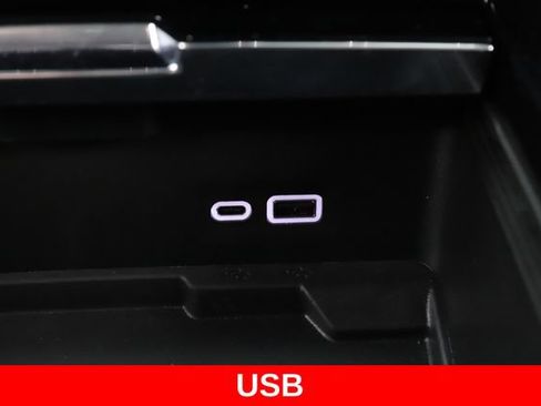 Used 2026 GMC Yukon XL Denali Ultimate AWD/4WD image 29