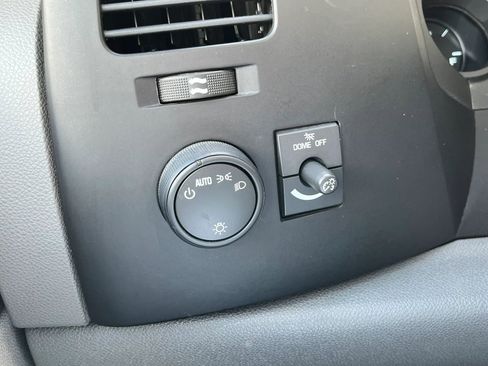 Used 2009 GMC Sierra 1500 W/T image 21